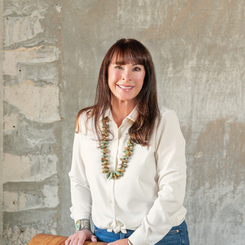 Portrait of Denise Jacobs, REALTOR® Associate